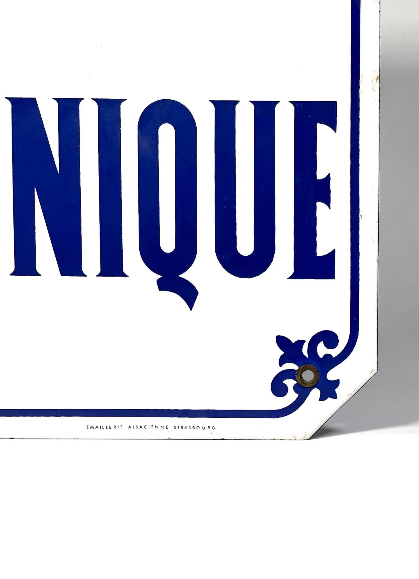 Cabine Telephonique Blue and White Sign