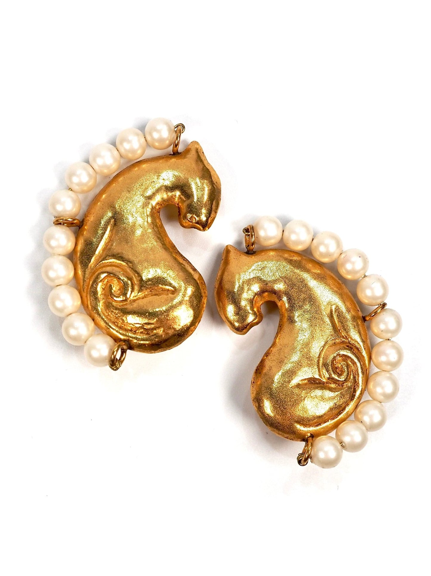 An Lanh Paris Matte Gold Cat Pearl Earrings - Georgie's NYC - Earrings