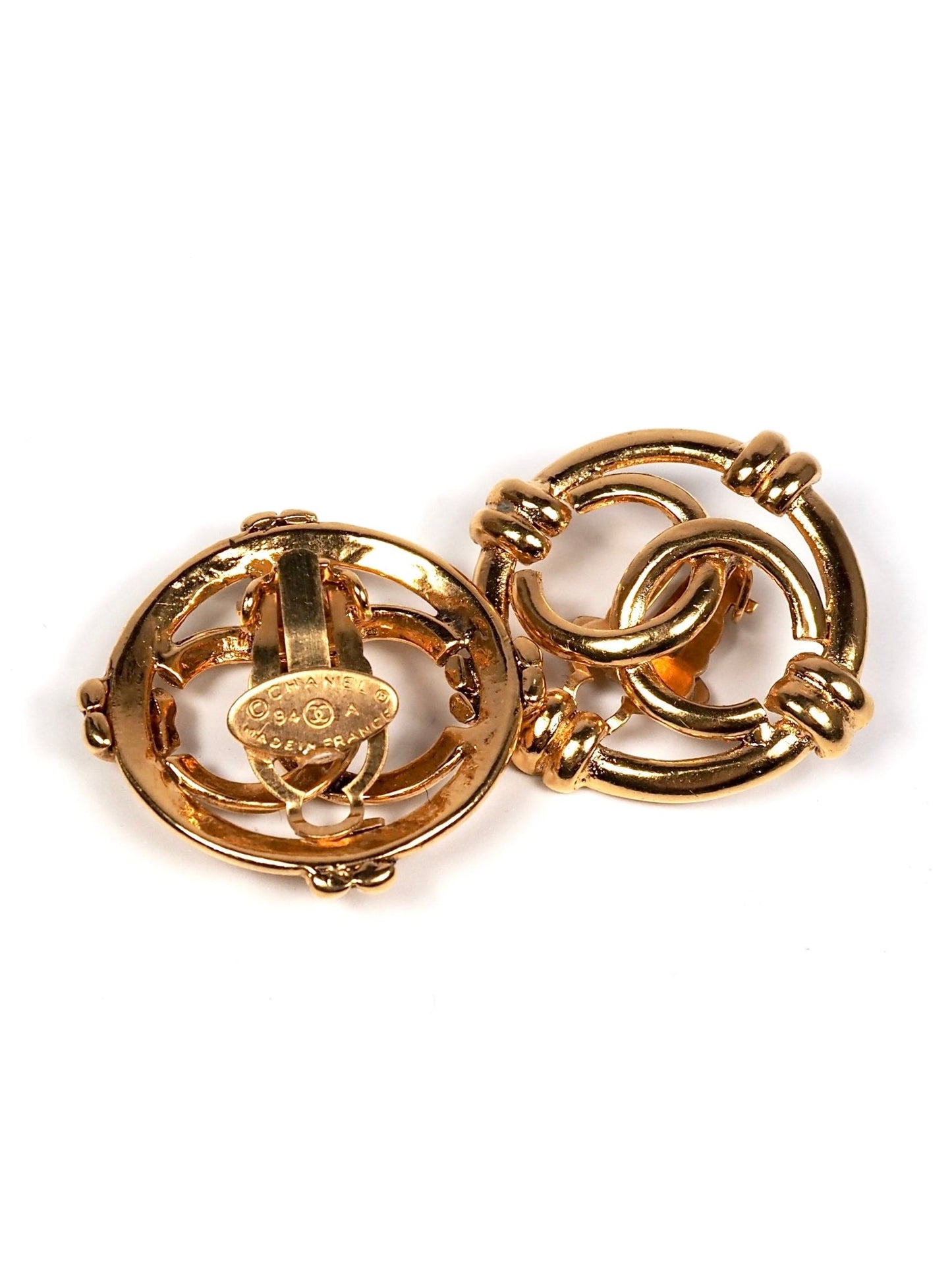 Chanel CC Interlocking Gold Link Earrings - Georgie's NYC - Earrings