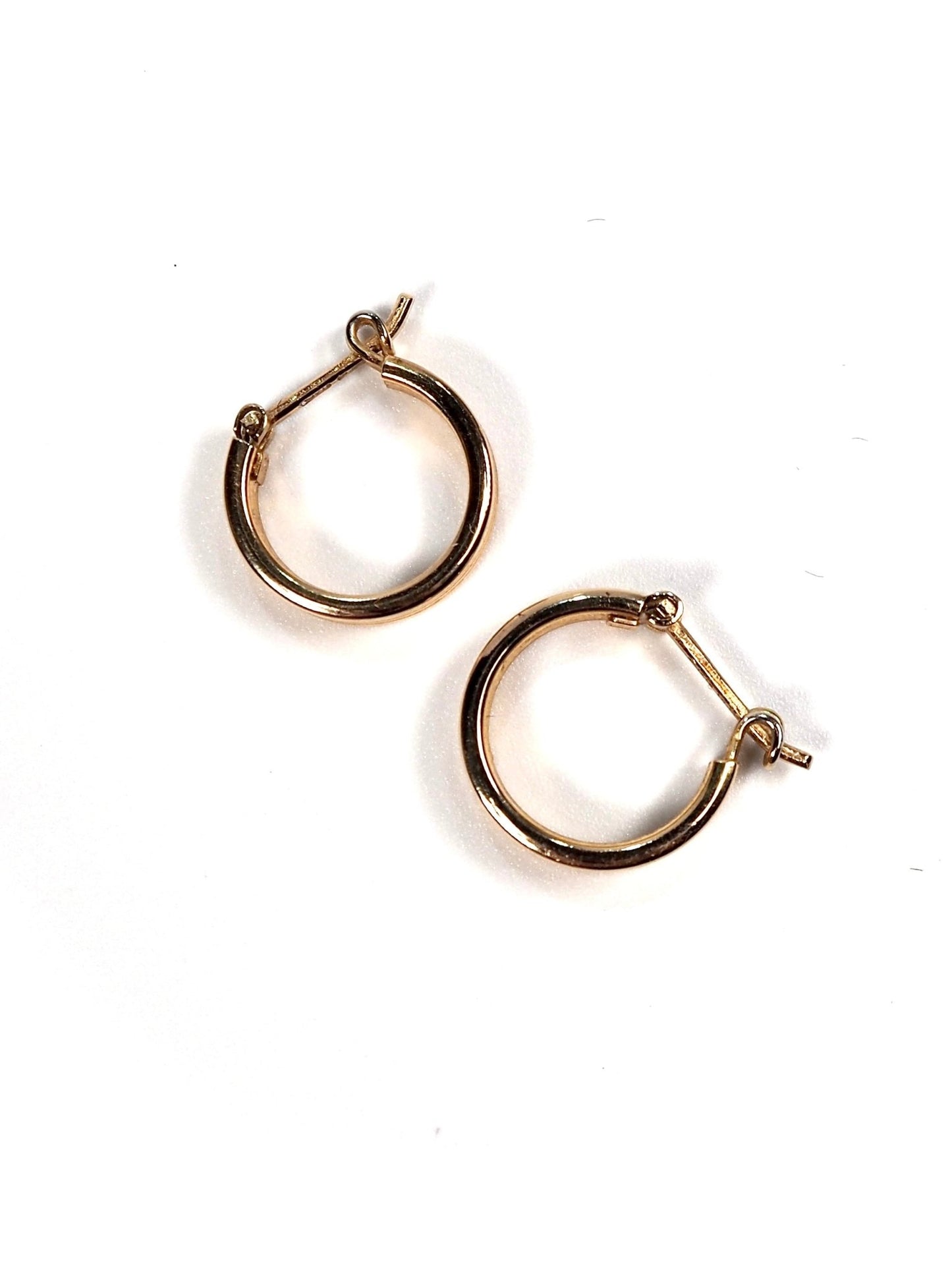 Italian 14K Gold Petite Striped Hoop Earrings - Georgie's NYC - Earrings