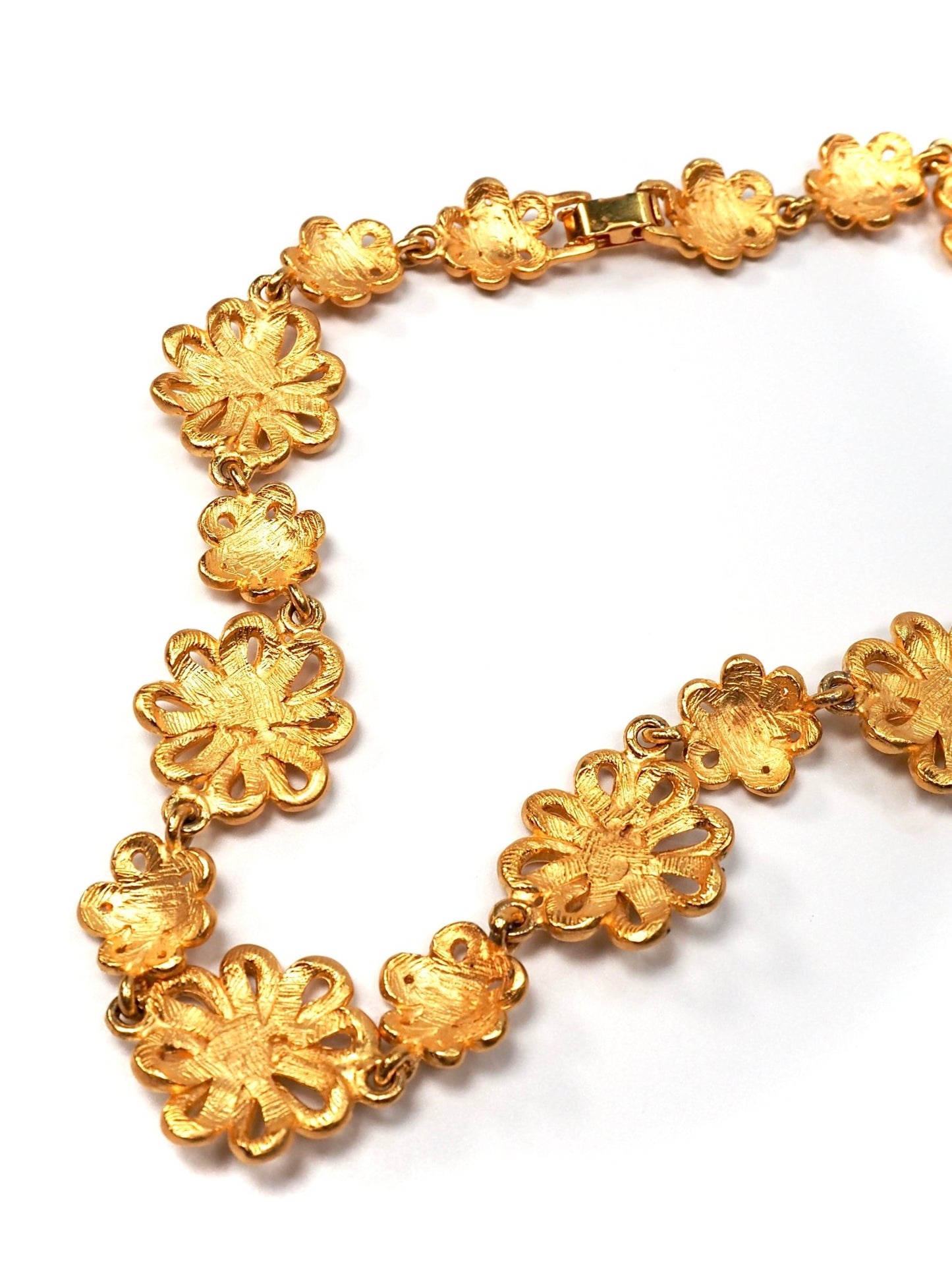 Matte Gold Flower Choker Necklace - Georgie's NYC - Necklaces