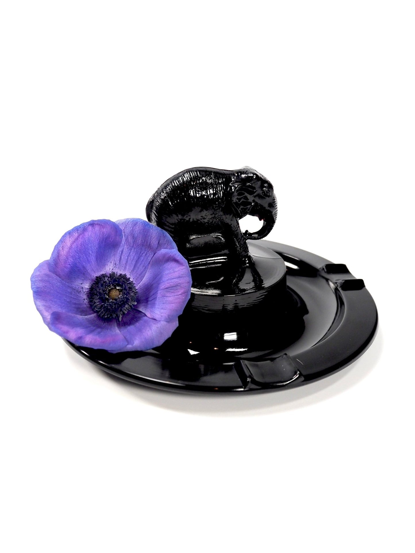 L. E. Smith Black Amethyst Elephant Ashtray - Georgie's NYC - Ashtrays