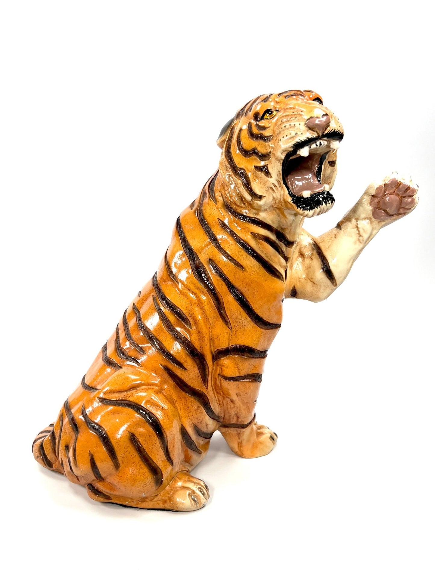 Roaring Tiger Statue - Georgie's NYC - Decor