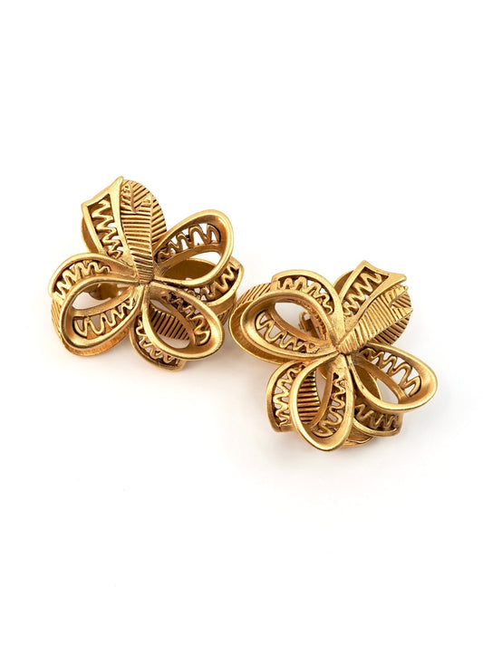 80s Oscar de la Renta Matte Gold Ribbon Earrings - Georgie's NYC - Earrings