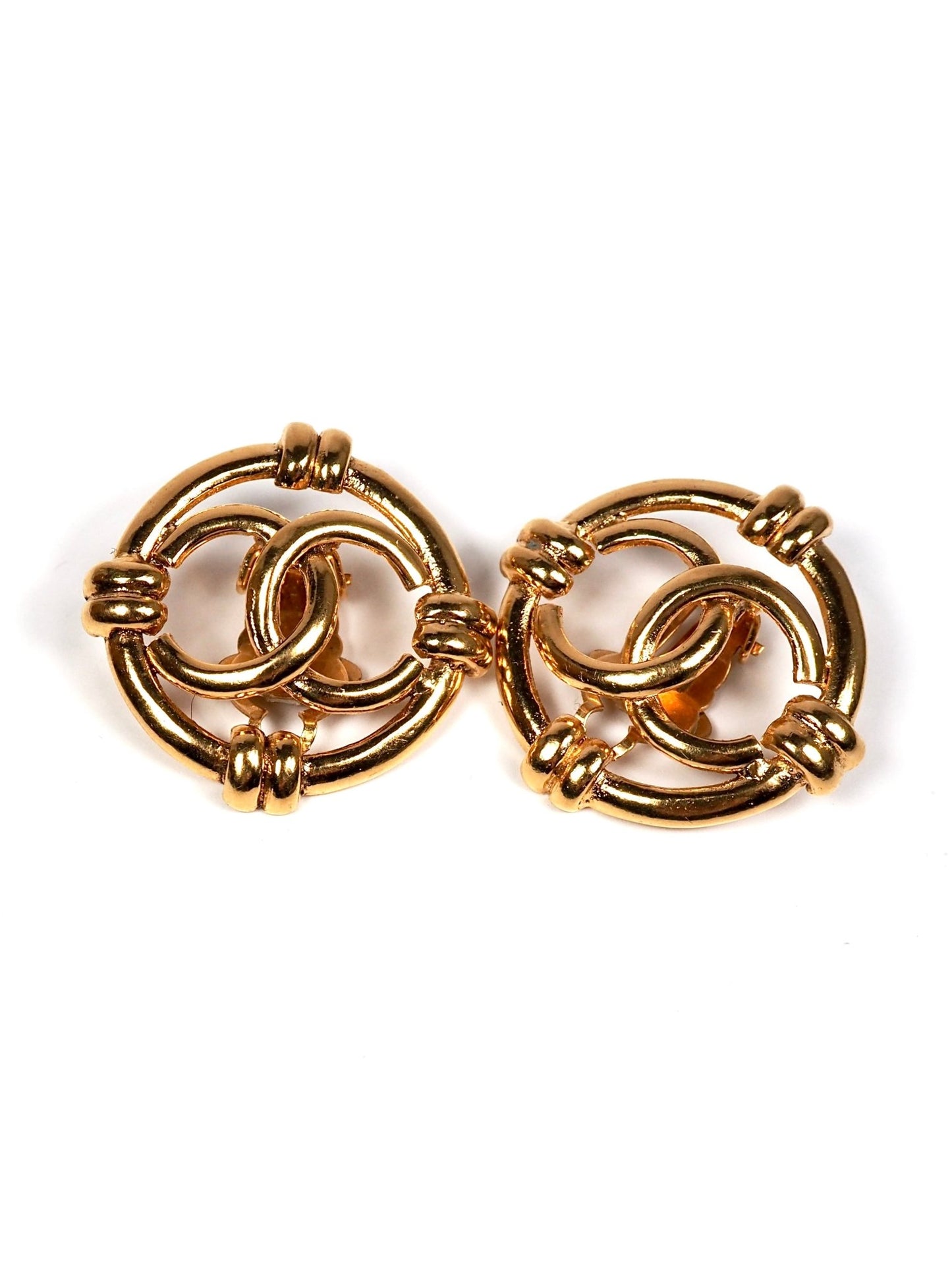 Chanel CC Interlocking Gold Link Earrings - Georgie's NYC - Earrings