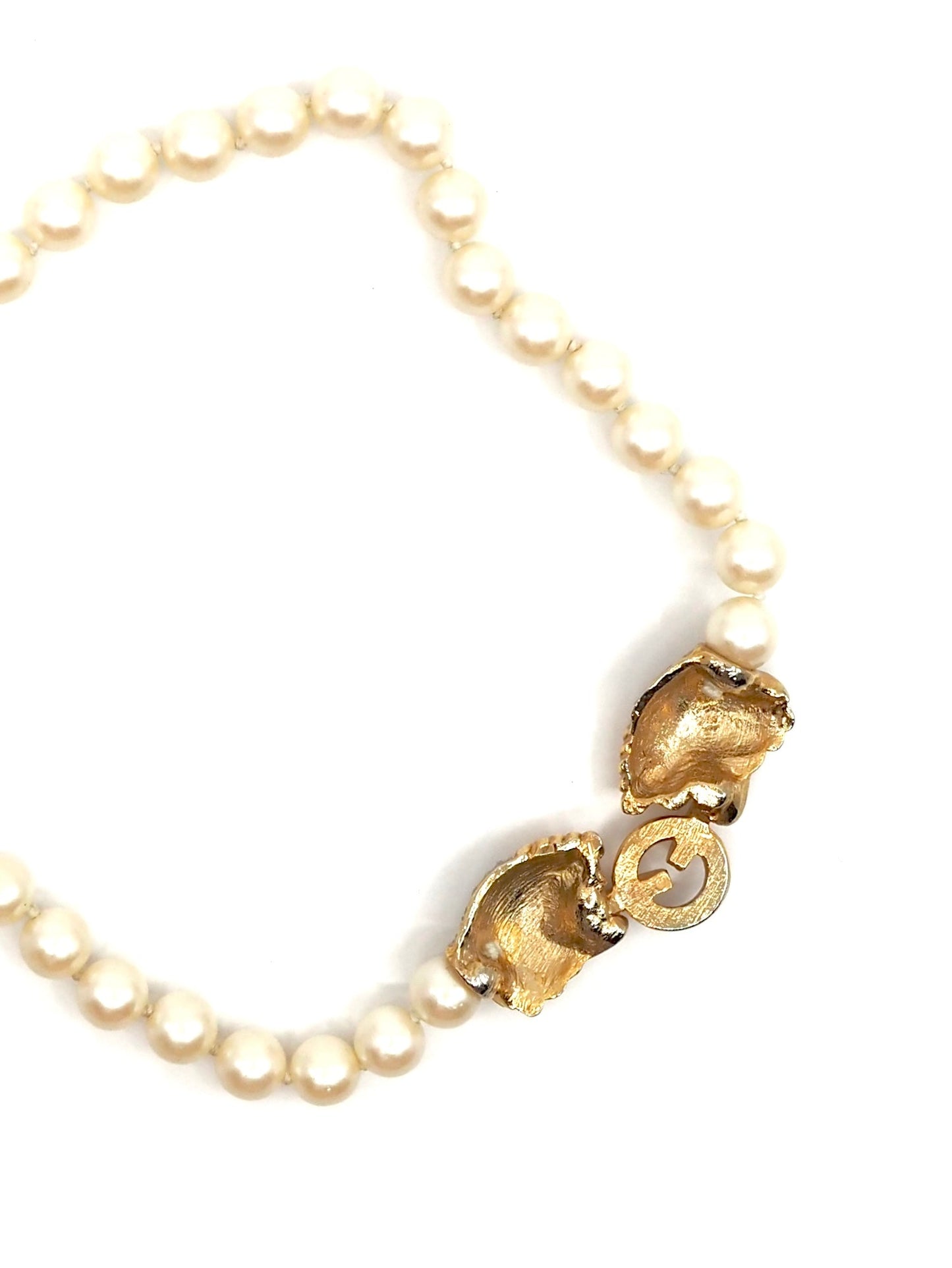 Faux Pearl Collar Necklace with Rhinestone Jaguar Clasp - Georgie's NYC - Necklaces