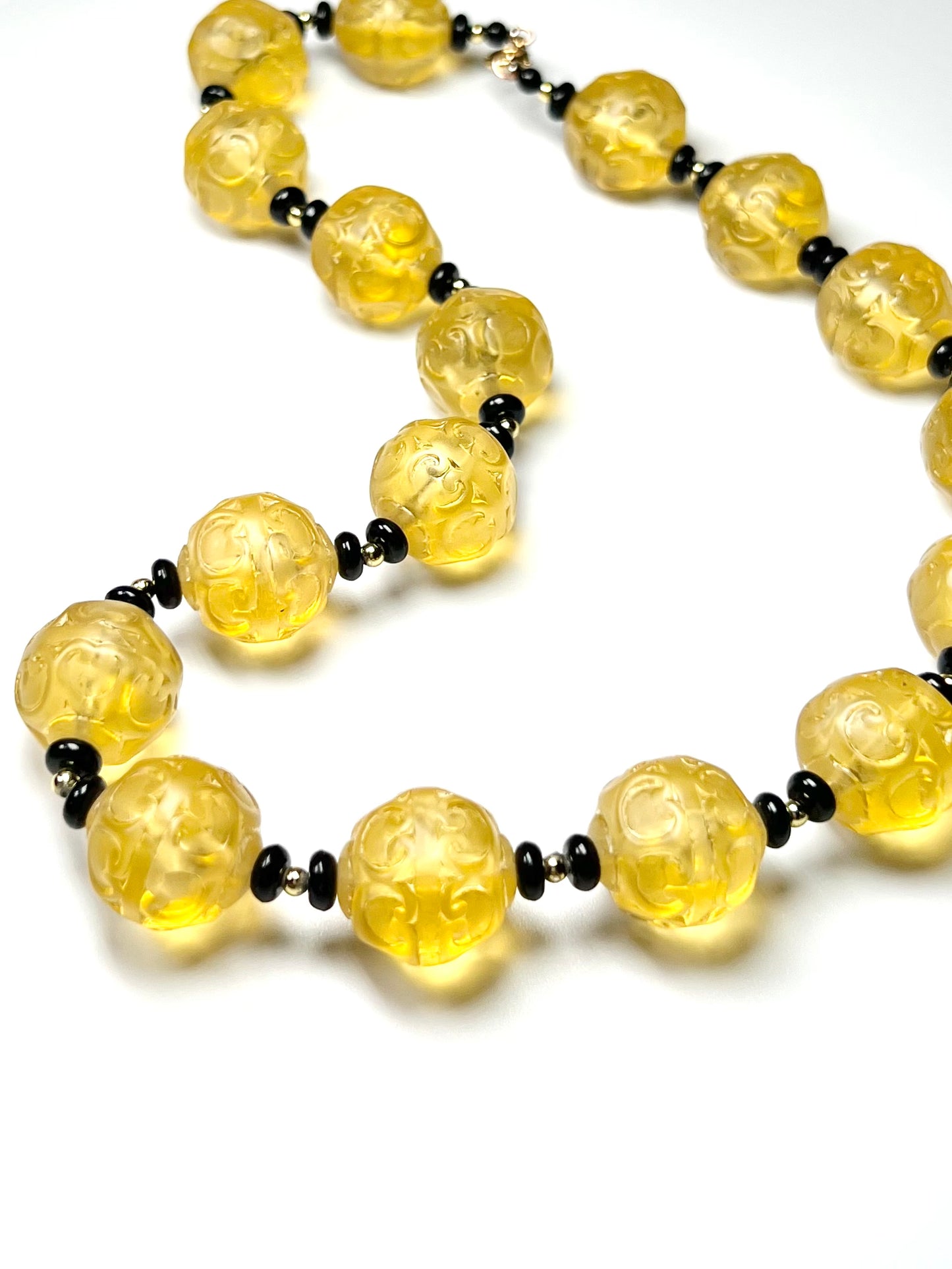 Lucite Yellow and Black Beaded Necklace