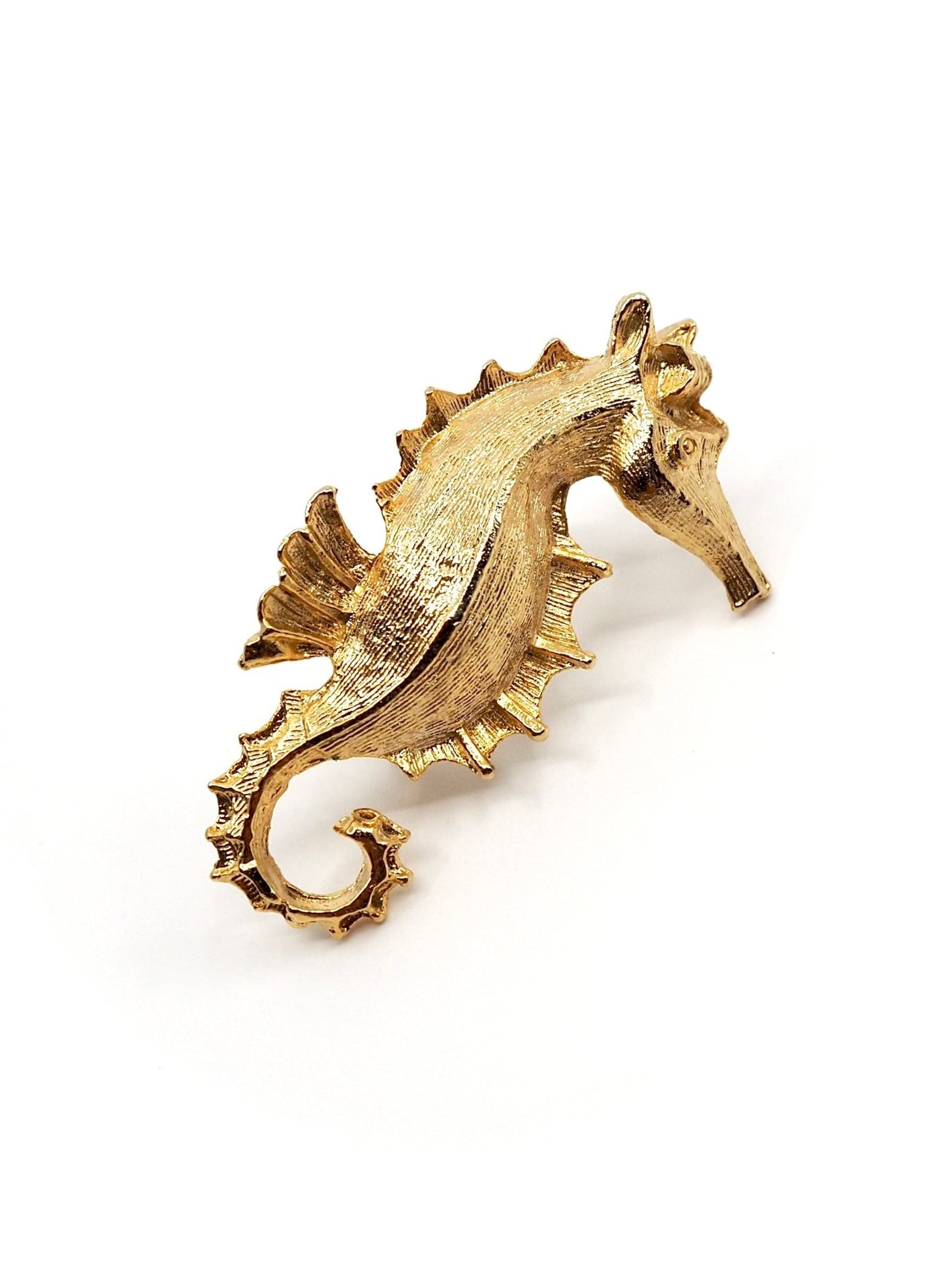 Pale Gold Textured Seahorse Brooch Pin - Georgie's NYC - Brooches