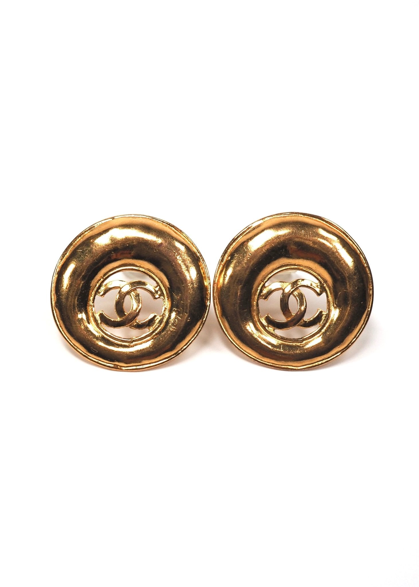 Vintage Chanel Gold CC Round Hammered Earrings