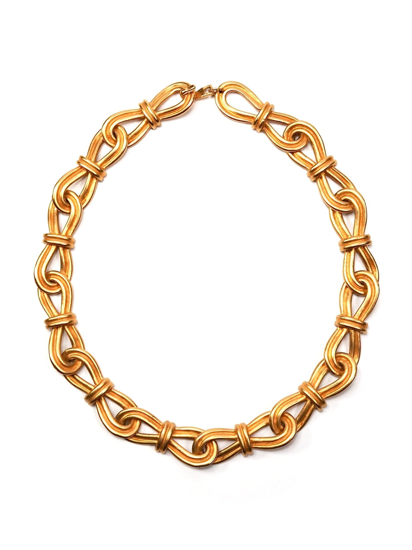 Matte Gold Knot Link Necklace - Georgie's NYC - Necklaces